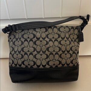 Vintage Coach 2156 Logo Shoulder Bag Original Hanging Tag Gray Black Leather